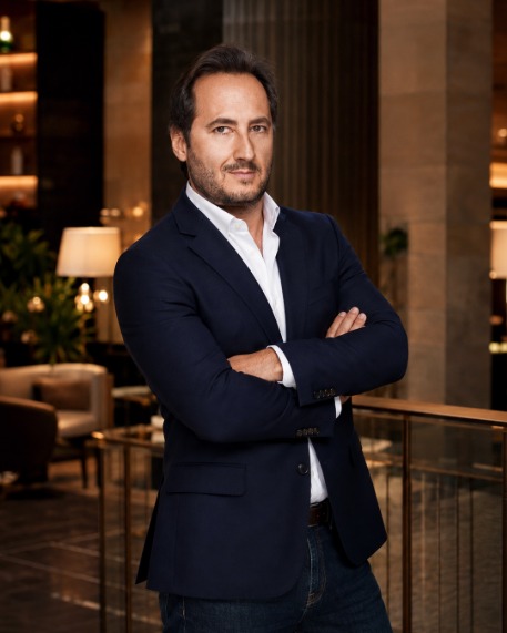 Retrato de Cristian Machaen, especialista en real estate e inversión